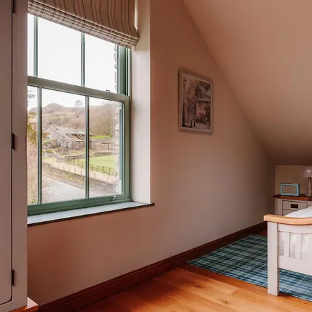 Apartment Ellenboro House, Cosy Sleeps 2, Near Cartmel *