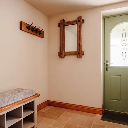 Ellenboro House, Cosy Sleeps 2, Near Cartmel Apartamento Grange-over-Sands