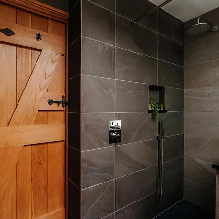 Ellenboro House, Cosy Sleeps 2, Near Cartmel Grange-over-Sands