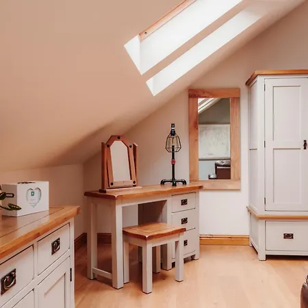Ellenboro House, Cosy Sleeps 2, Near Cartmel Appartement *